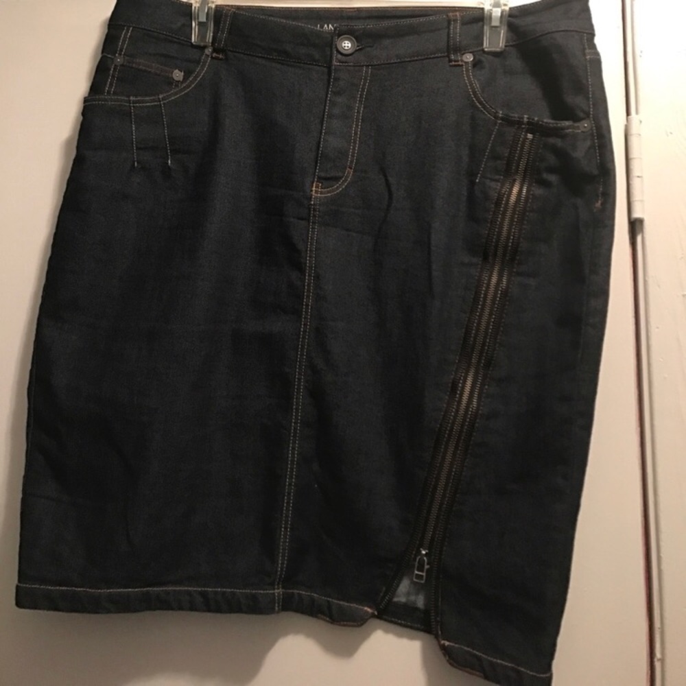Like NEW Lane Bryant Zip Design skirt Sz 20